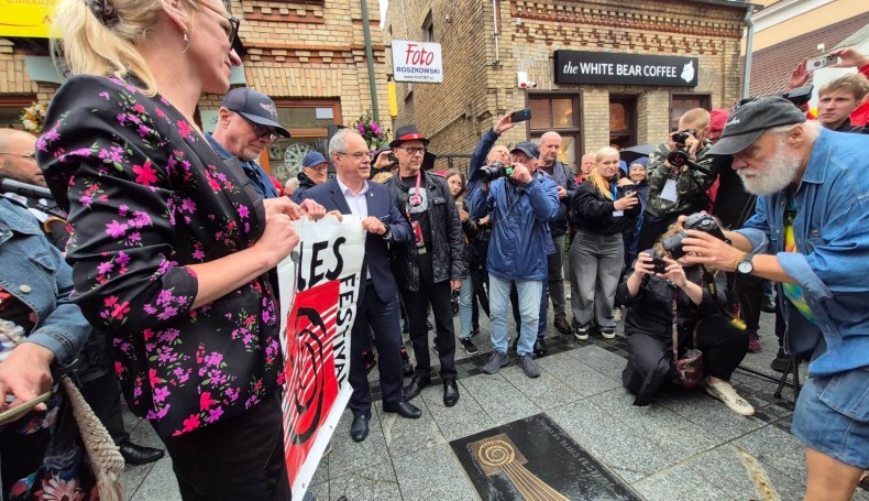 Odsłonięcie kolejnej tablicy w Alei Gwiazd Bluesa, 10.07.2025, fot. Iza Kosakowska